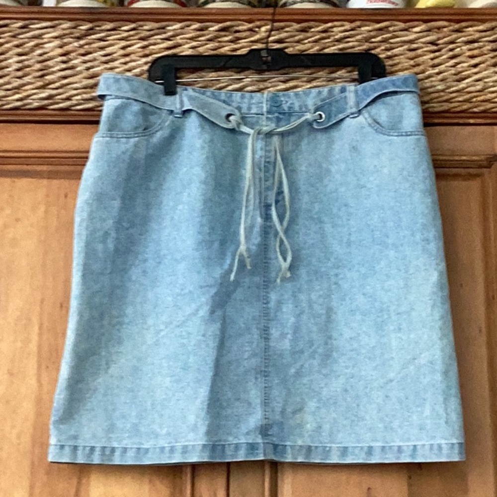 🦋Basic Editions Just So Fun & Awesome Size 18 Denim Skirt Wardrobe Must Have 🦋